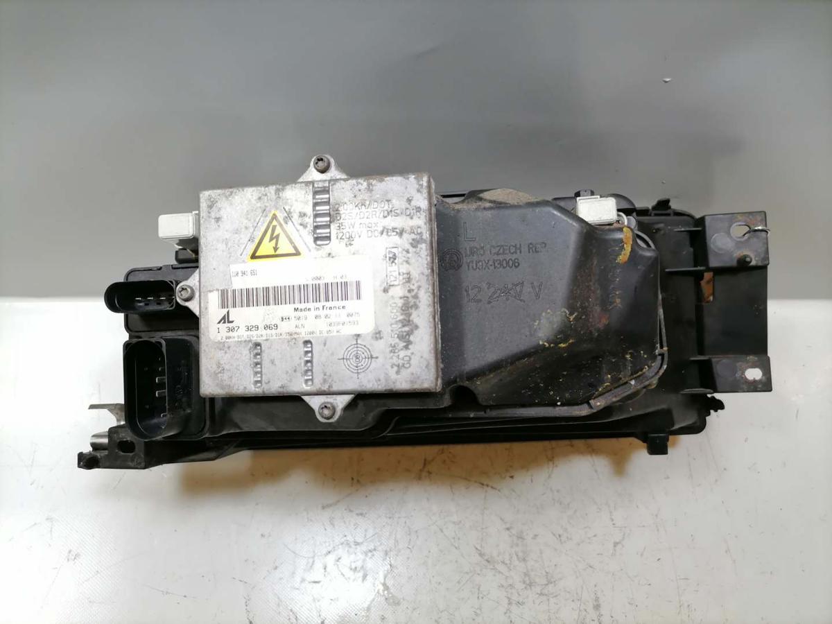 Skoda Octavia 1U original Xenonscheinwerfer vorn links Bj.2003